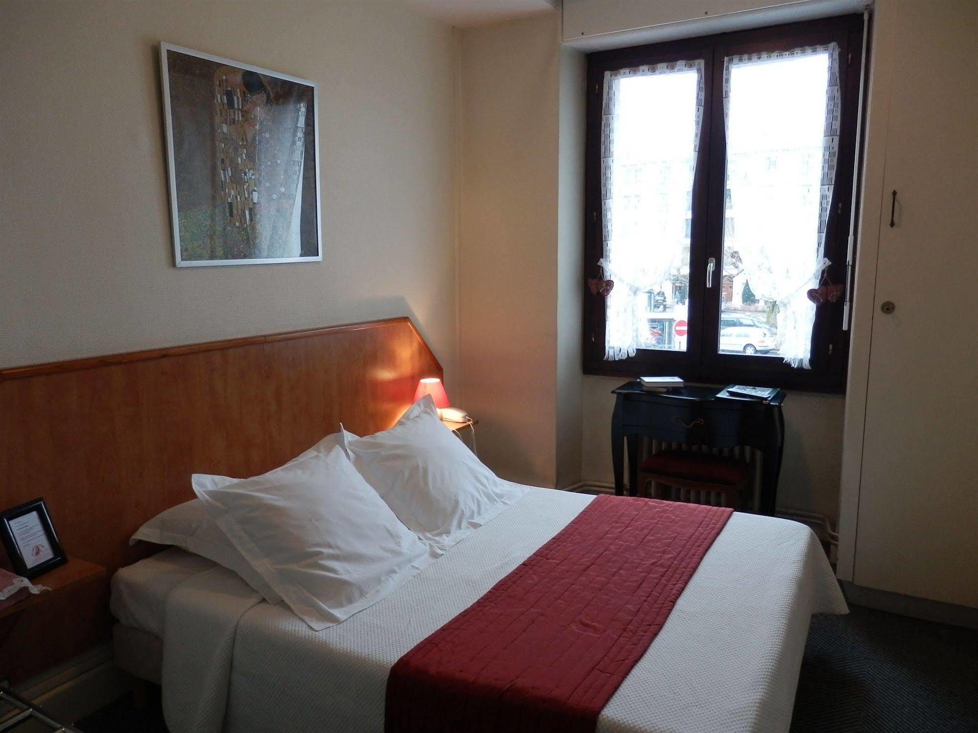 Le Comte Rouge Thonon-les-Bains Exterior foto