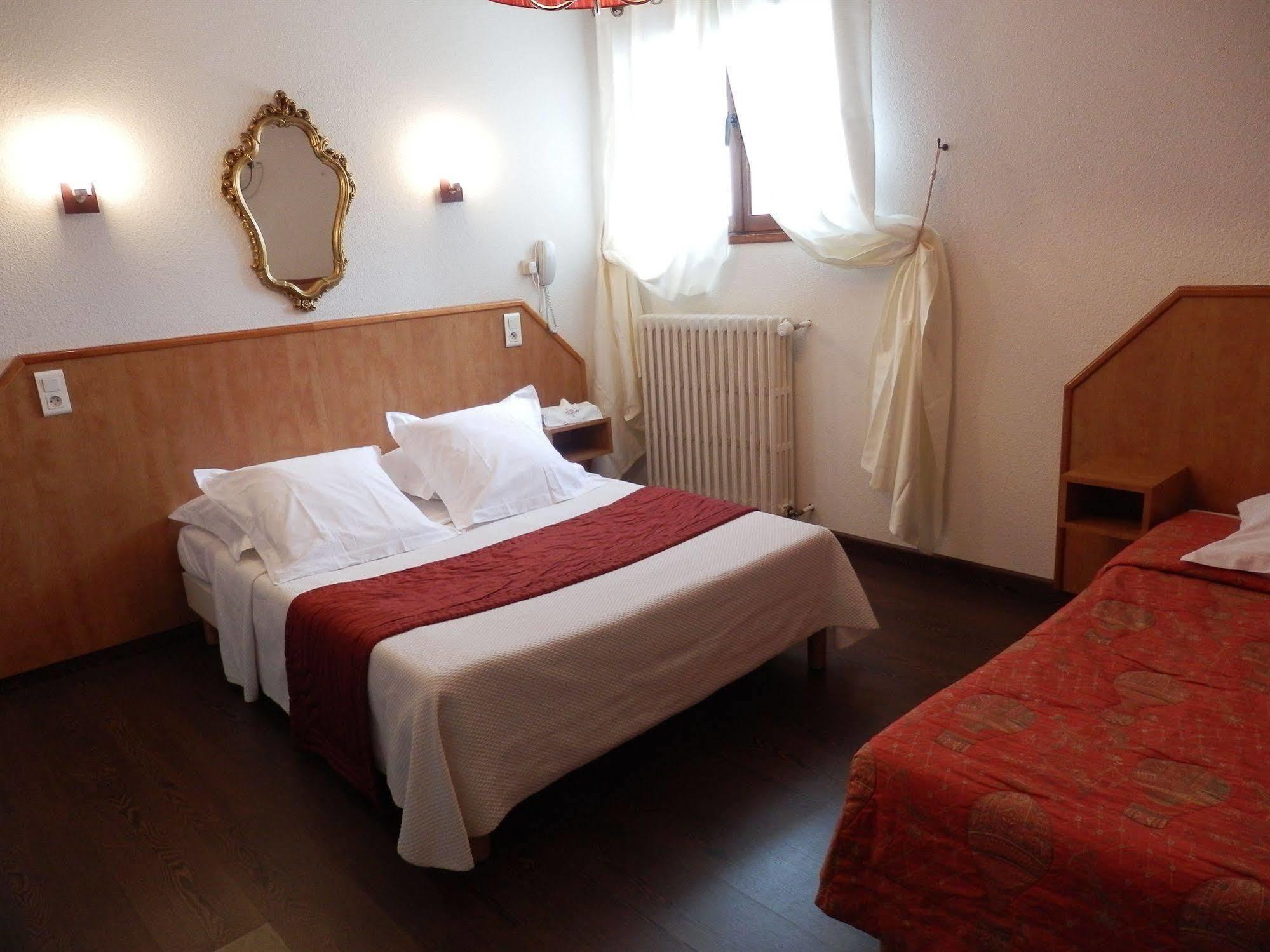 Le Comte Rouge Thonon-les-Bains Exterior foto